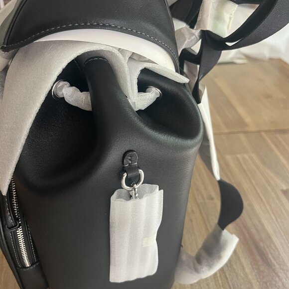 NWT Coach Pace Backpack In Signature Leather - Picture 10 of 16